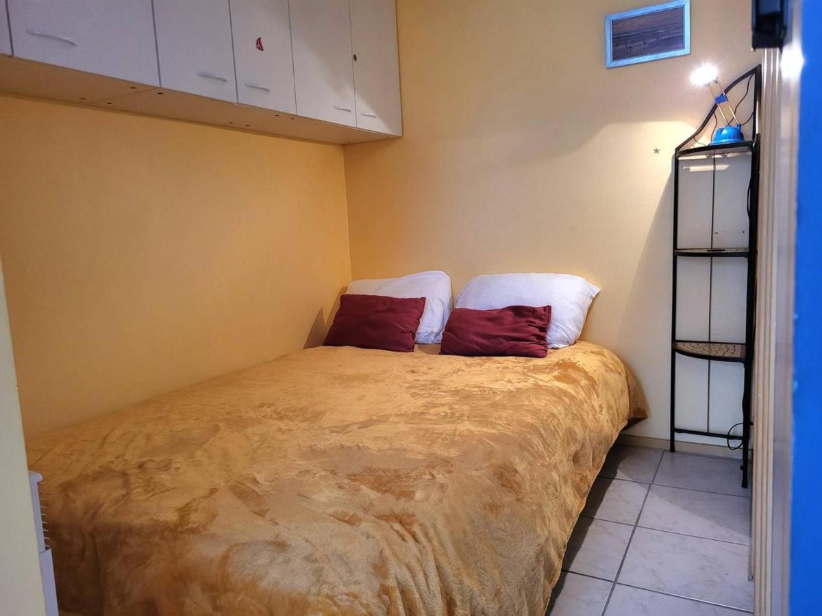Studio Avec Terrasse, Parking Prive Et Acces Direct A La Plage - Fr-1-465-86 Мервил-Франсвил-Плаж Екстериор снимка